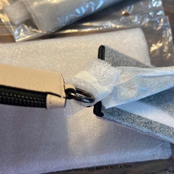 Coach X Jean Michel Basquiat Pouch Trio - Picture 12 of 13